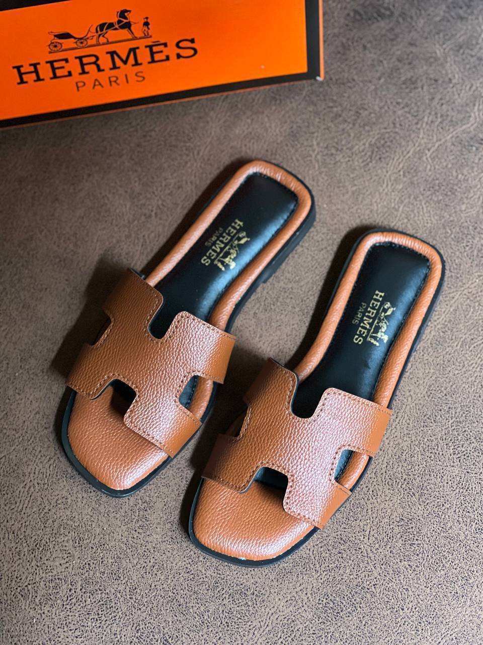 HRM Slipper
