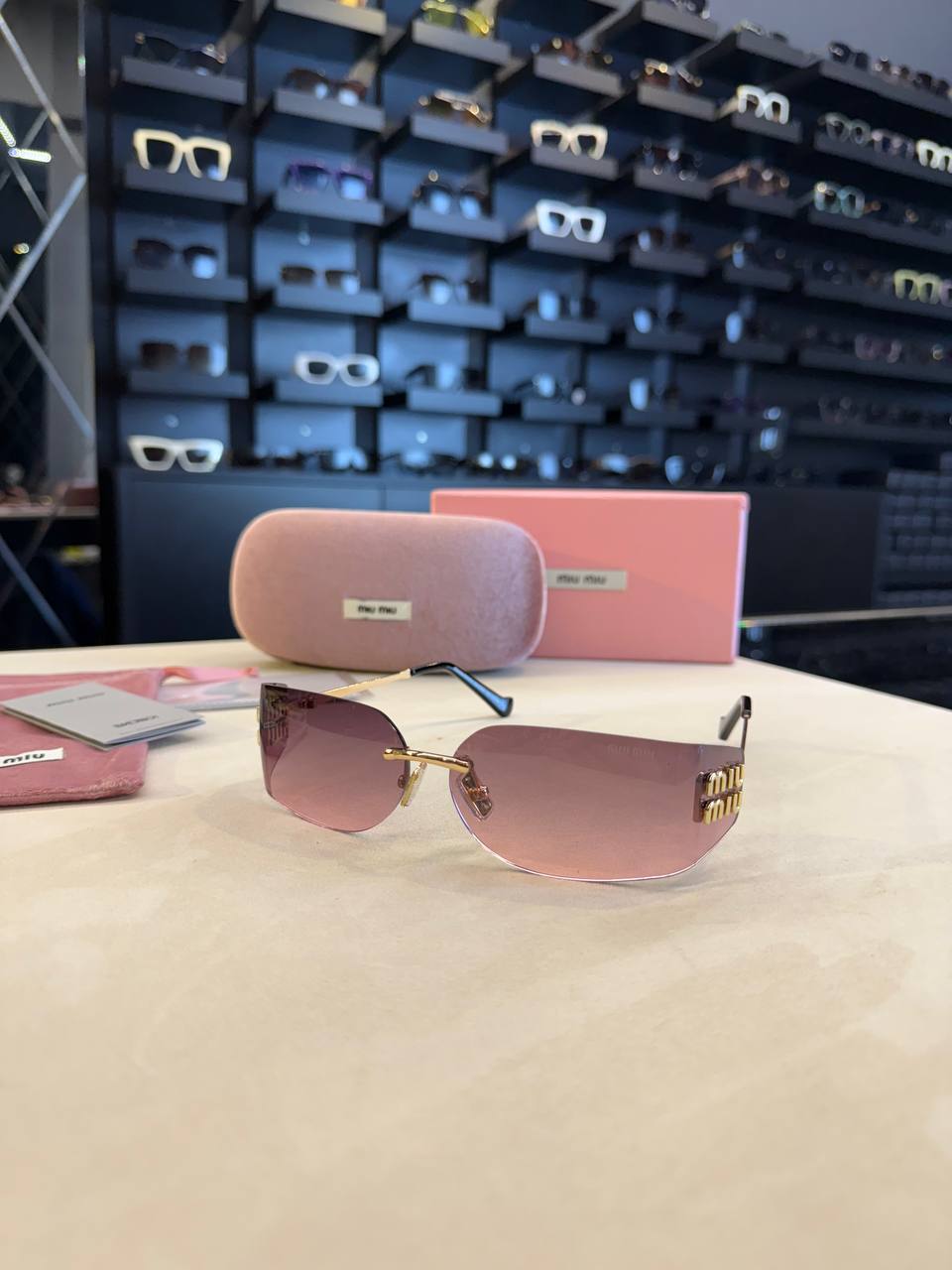 MUI-Sunglasses