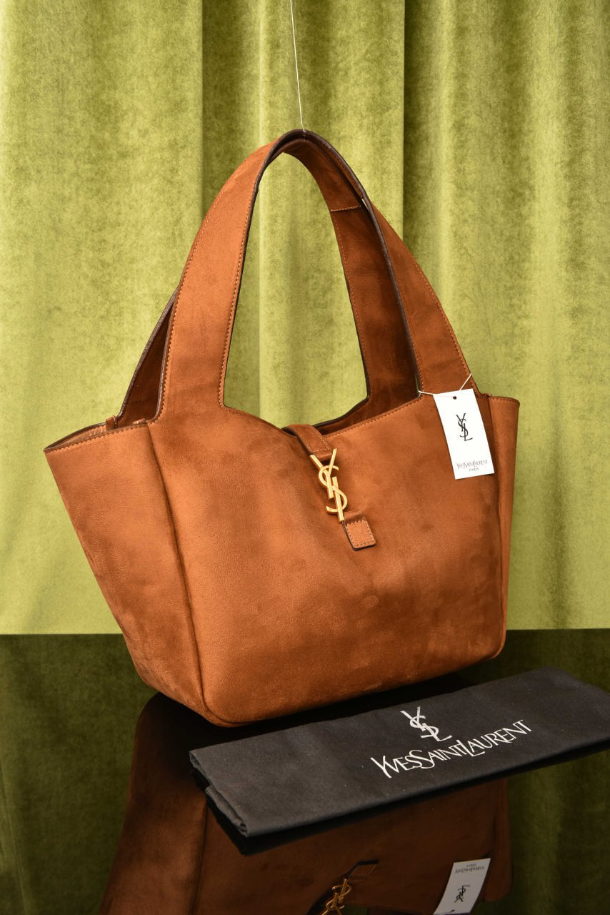 YSI- LE 5 À 7 SMALL BEA (Suede) Bag