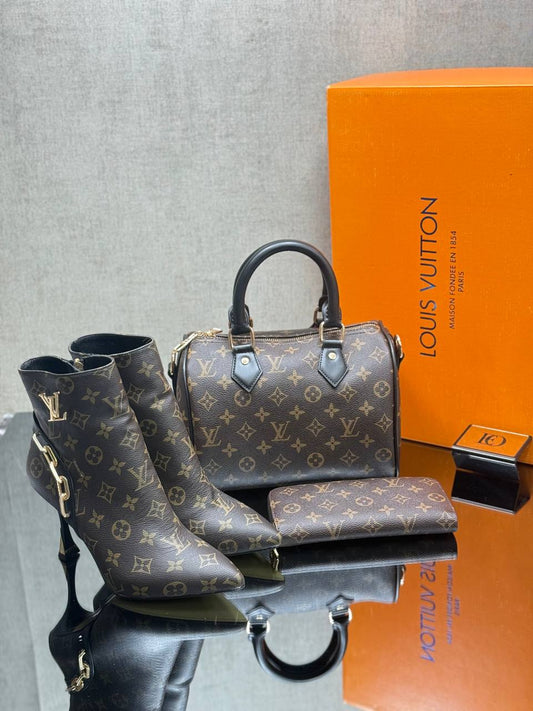 Sac + chaussures + portefeuille Combiner