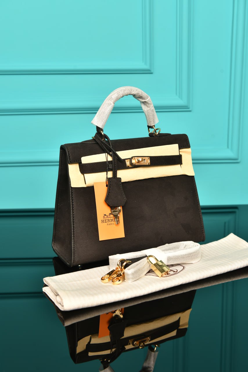 '- Kelly 25 ( Suede )