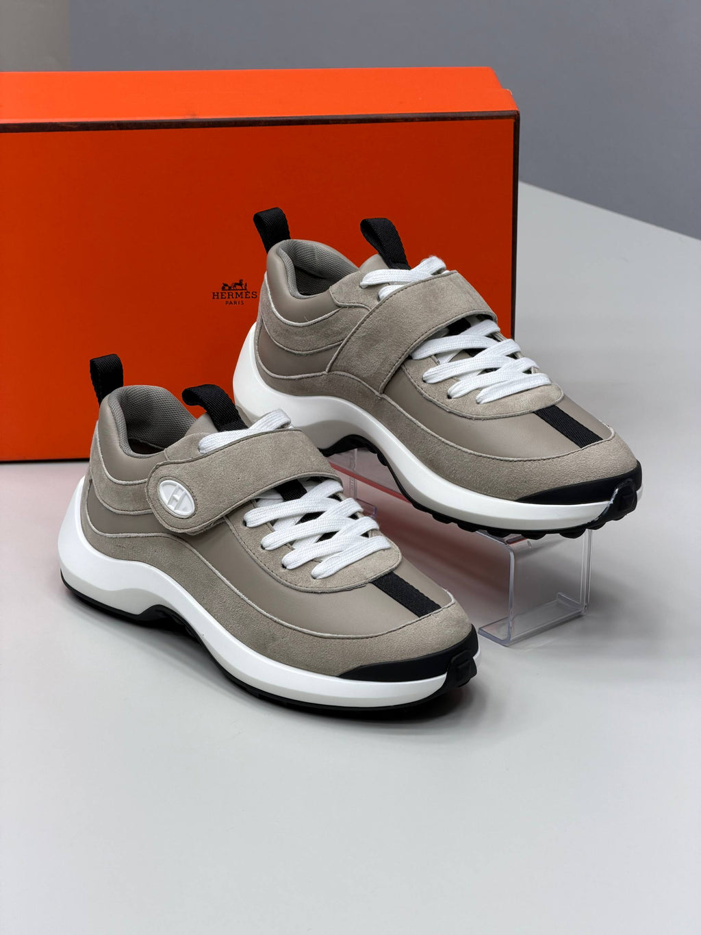 '- 21 ( Real Leather )