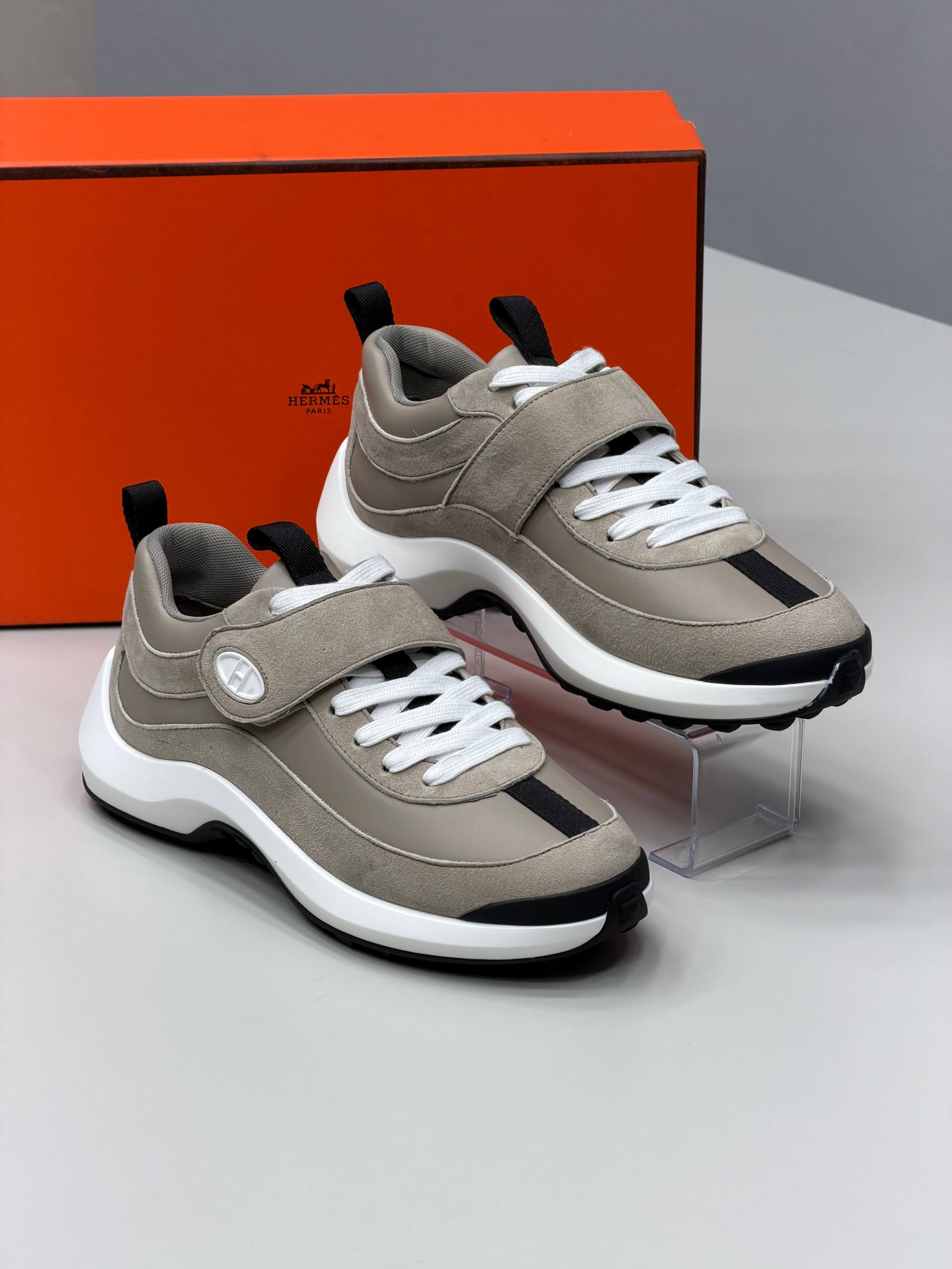 '- 21 ( Real Leather )