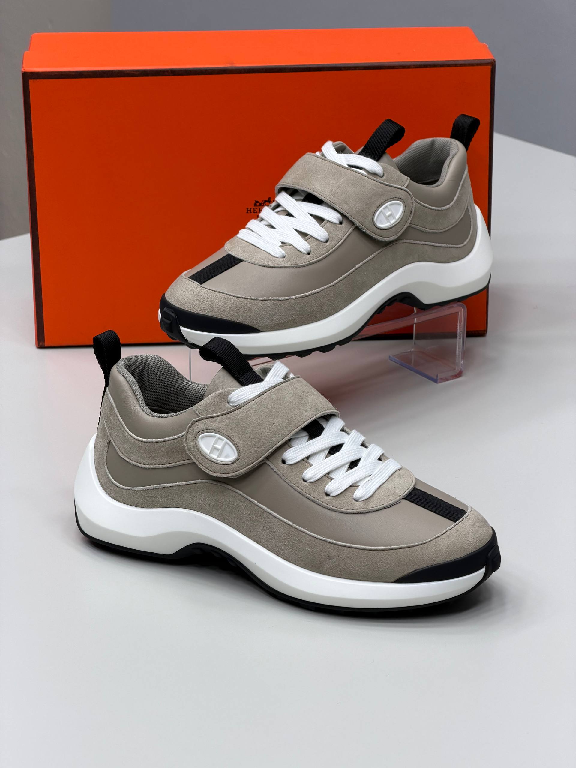 '- 21 ( Real Leather )