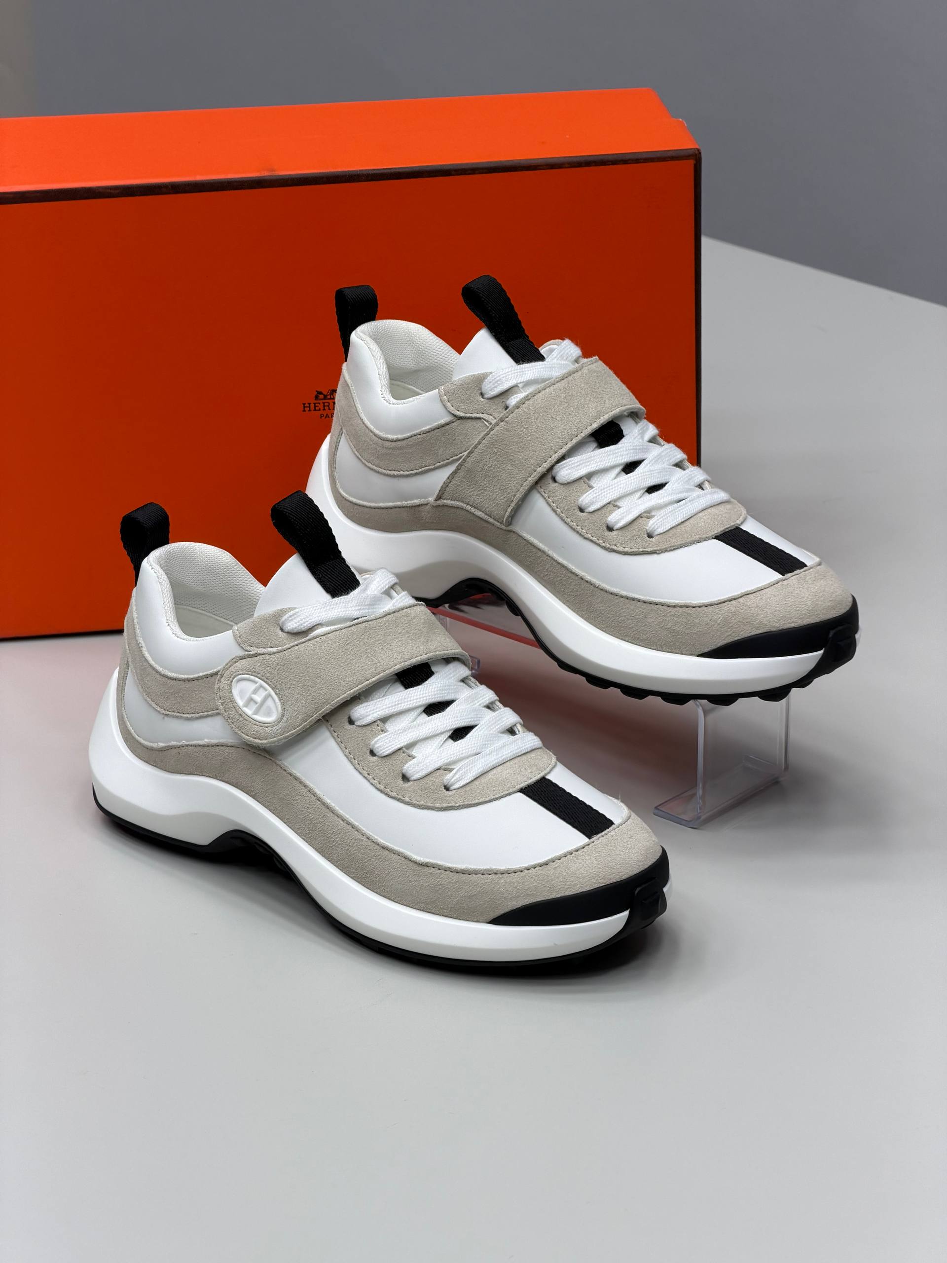 '- 21 ( Real Leather )