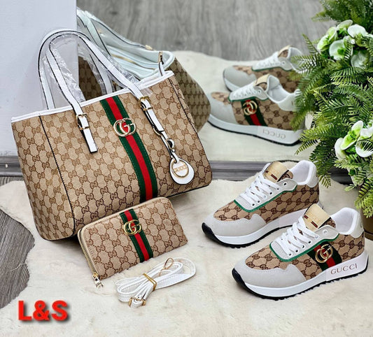 Sac, chaussures et portefeuille
