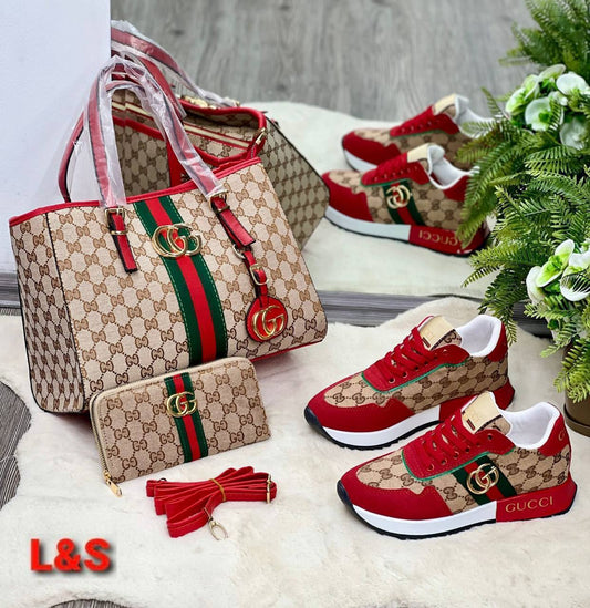 Sac, chaussures et portefeuille