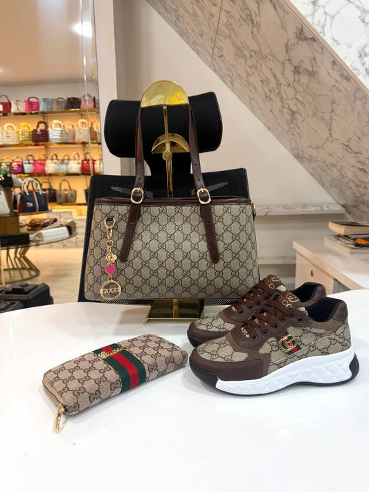 TASCHE - SCHUHE - GELDBÖRSE KOMBINIEREN