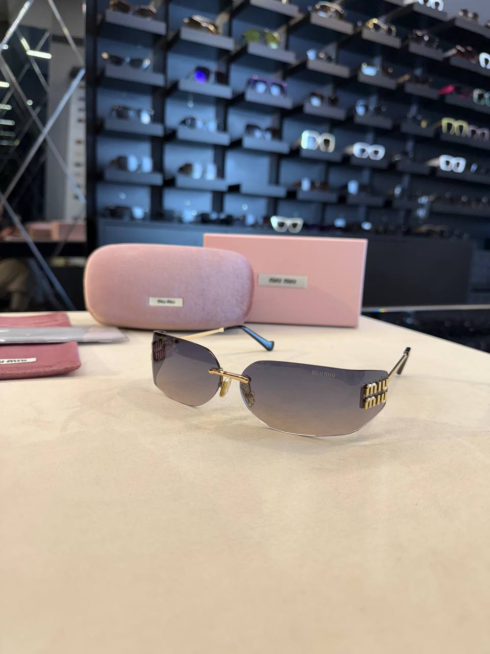 MUI-Sunglasses